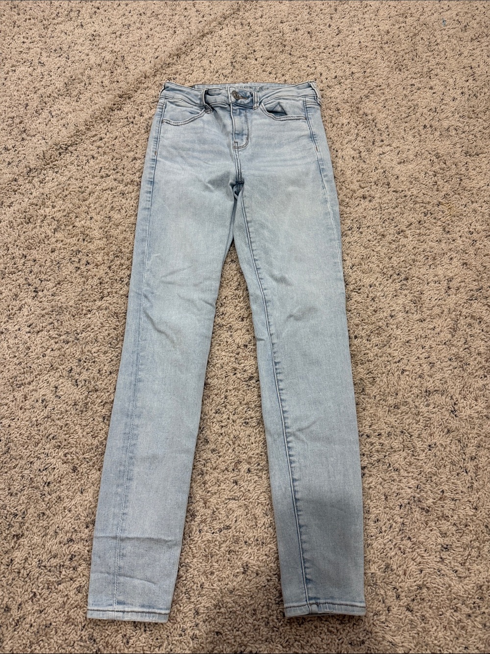 American Eagle Outfitters Light Blue High-Rise Skinny Jeans